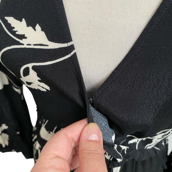 Ba&sh Paule Floral Maxi Dress Black White V-Neck 3/4 Sleeve Women’s Small - Picture 10 of 16